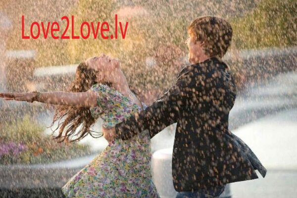 Love2Love.lv